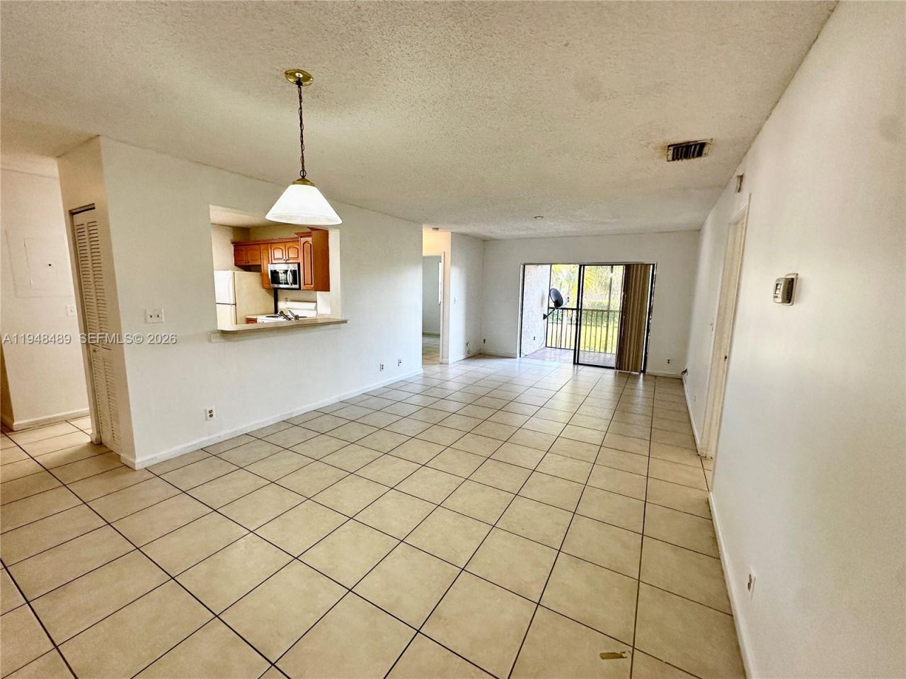 12262 Royal Palm Blvd, Unit B-8, Coral Springs, FL 33065 Photo