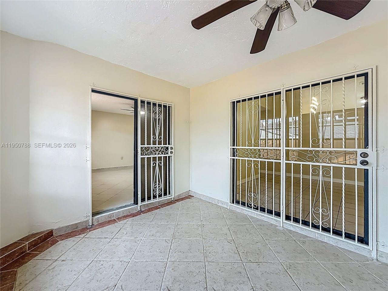 12787 NW 10th Ln, Miami, FL 33182 Photo