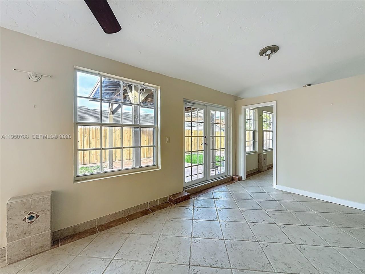 12787 NW 10th Ln, Miami, FL 33182 Photo