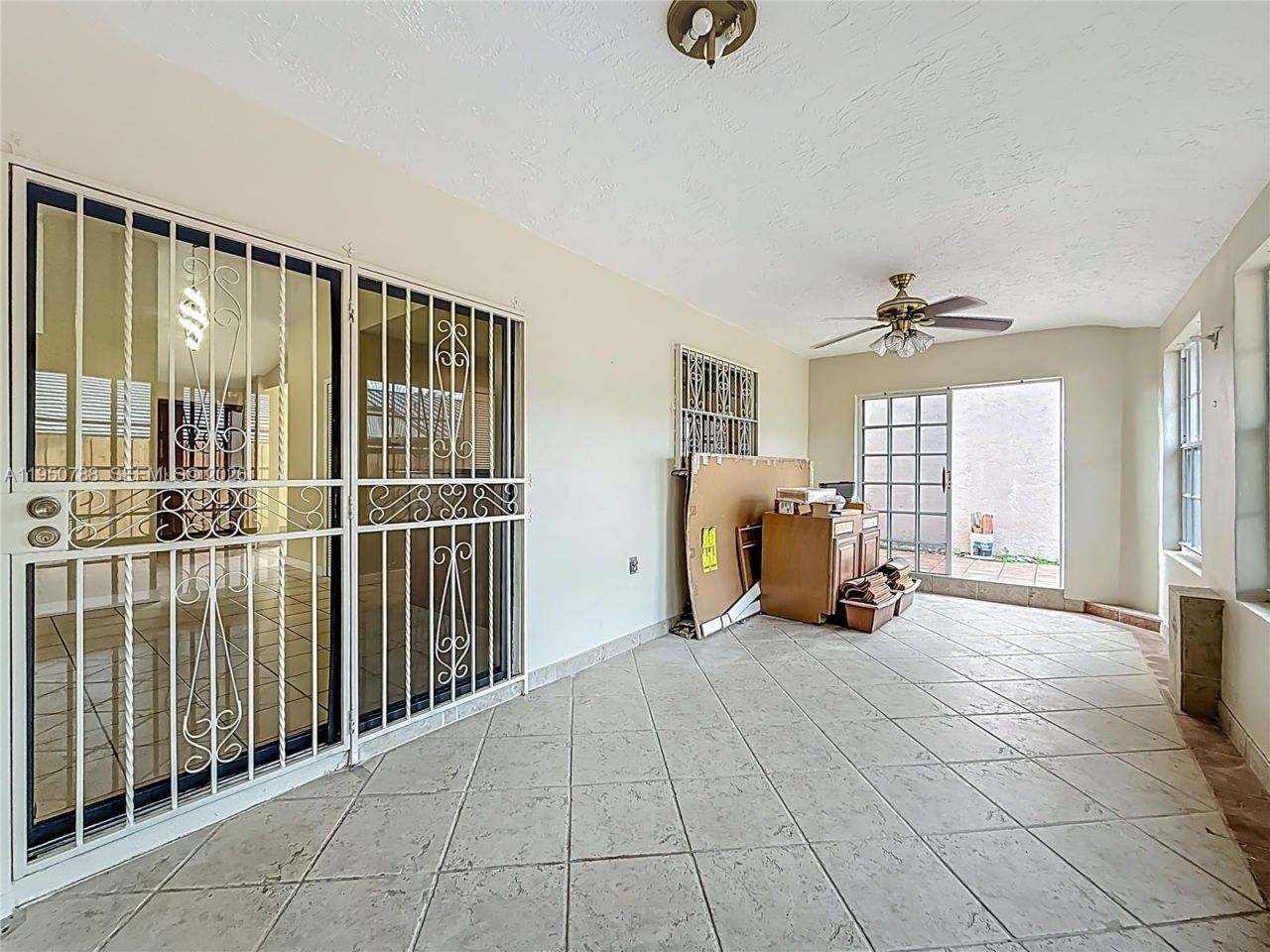 12787 NW 10th Ln, Miami, FL 33182 Photo