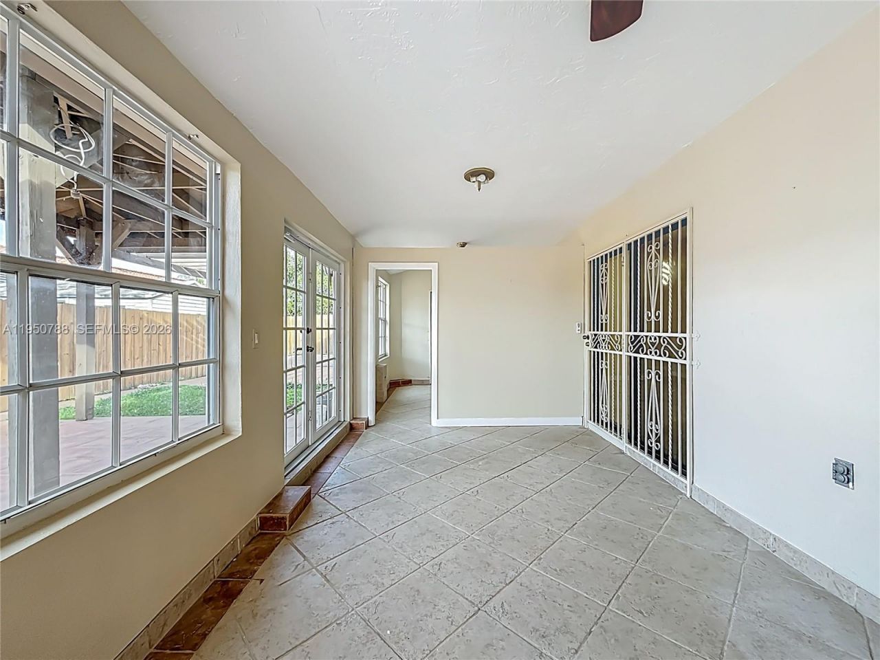 12787 NW 10th Ln, Miami, FL 33182 Photo