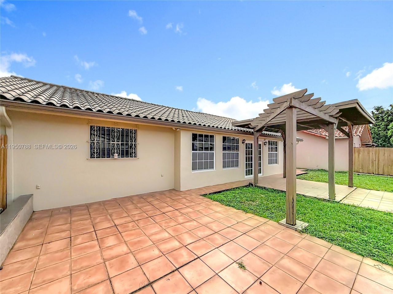 12787 NW 10th Ln, Miami, FL 33182 Photo