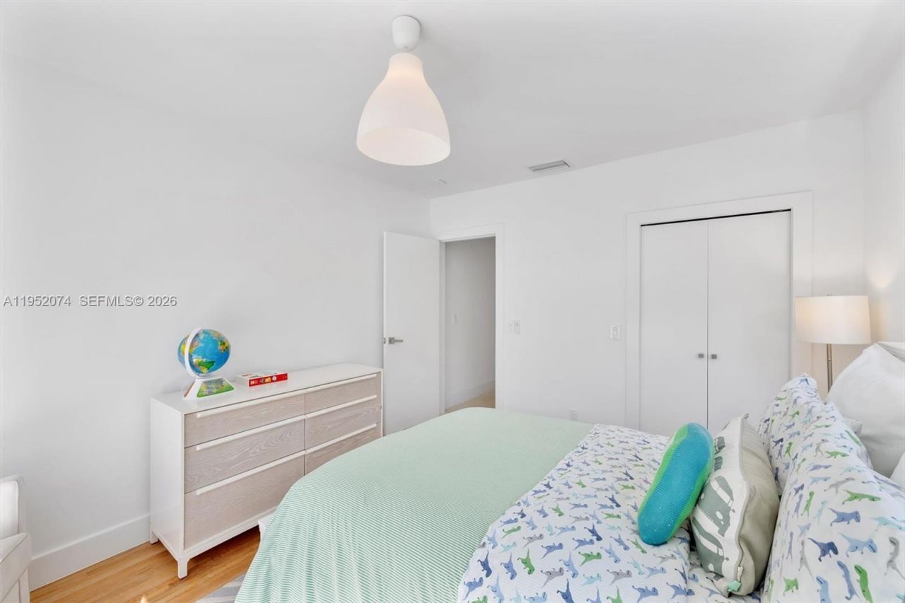 1430 N Baracoa Ave, Coral Gables, FL 33146 Photo