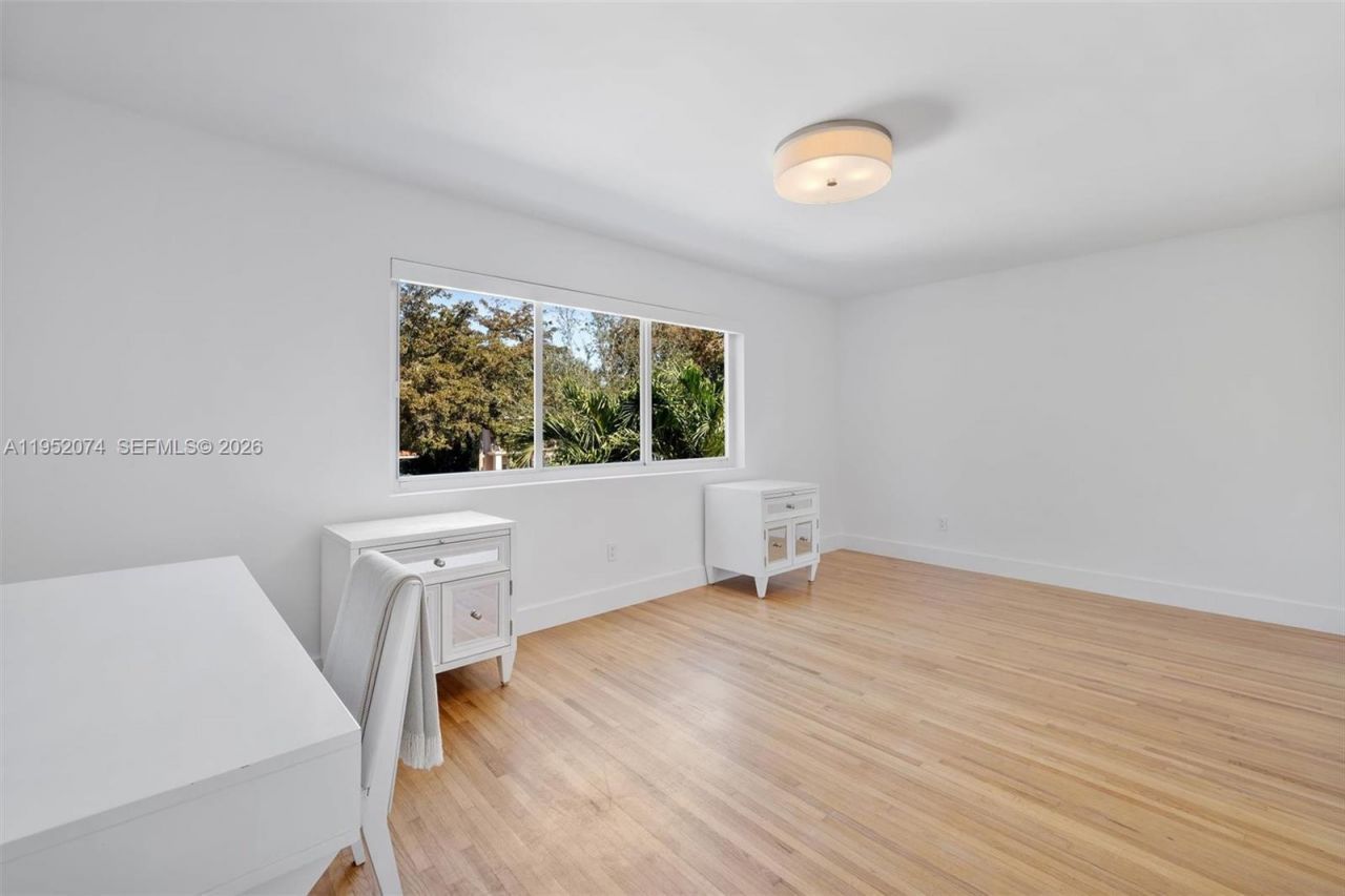 1430 N Baracoa Ave, Coral Gables, FL 33146 Photo