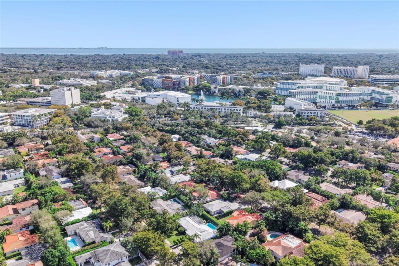 1430 N Baracoa Ave, Coral Gables, FL 33146 Photo