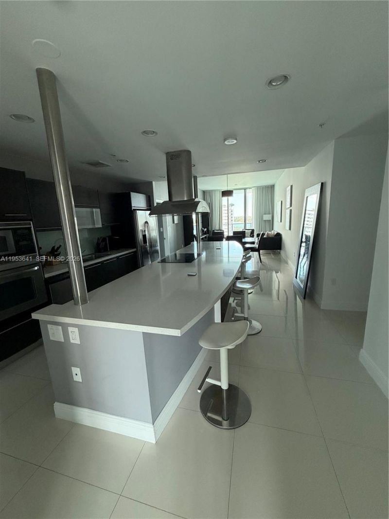 7930 East Dr, Unit 1505, North Bay Village, FL 33141 Photo