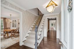 242 Middle Street photo 4