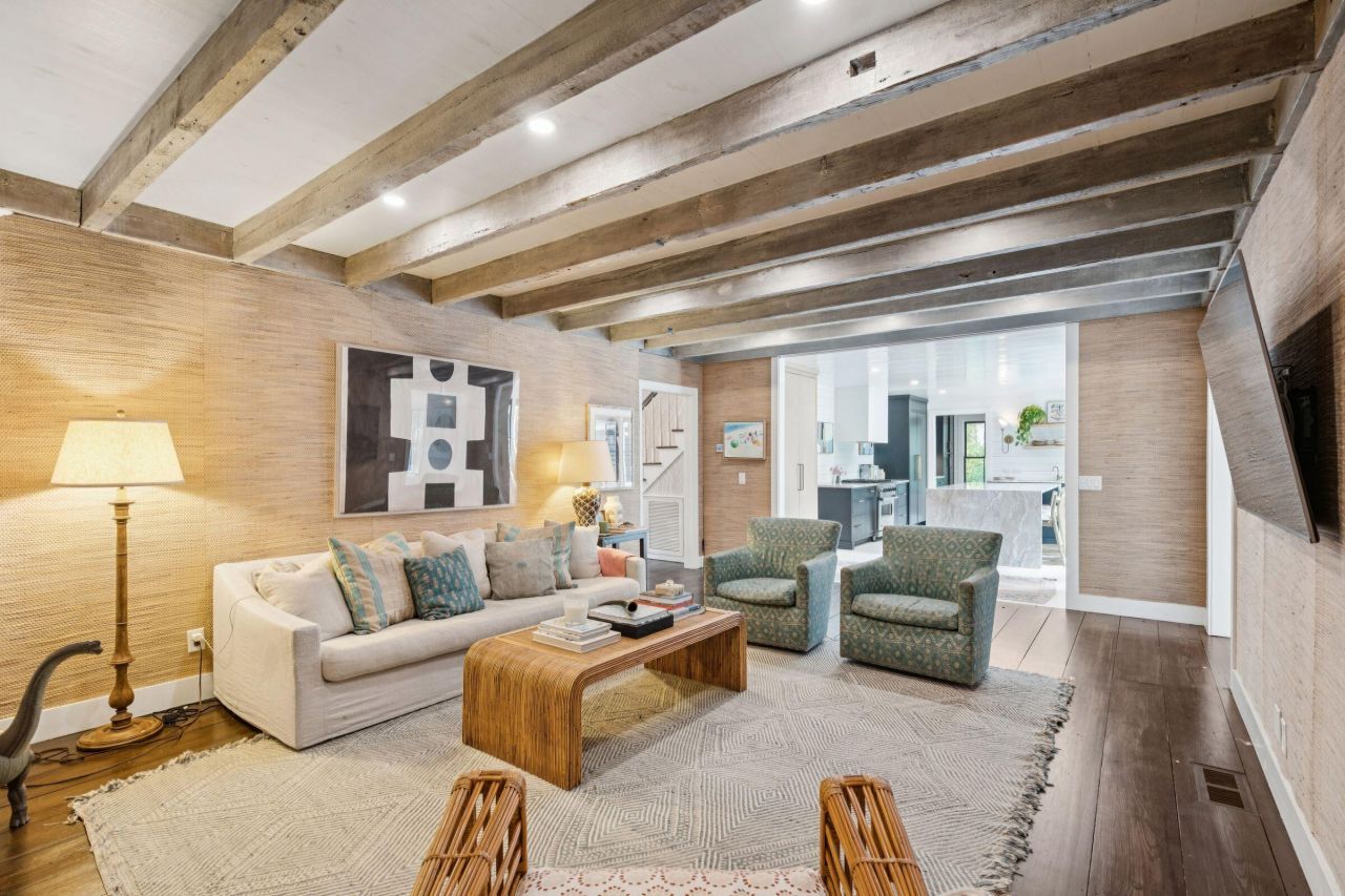 242 Middle Street Photo 31