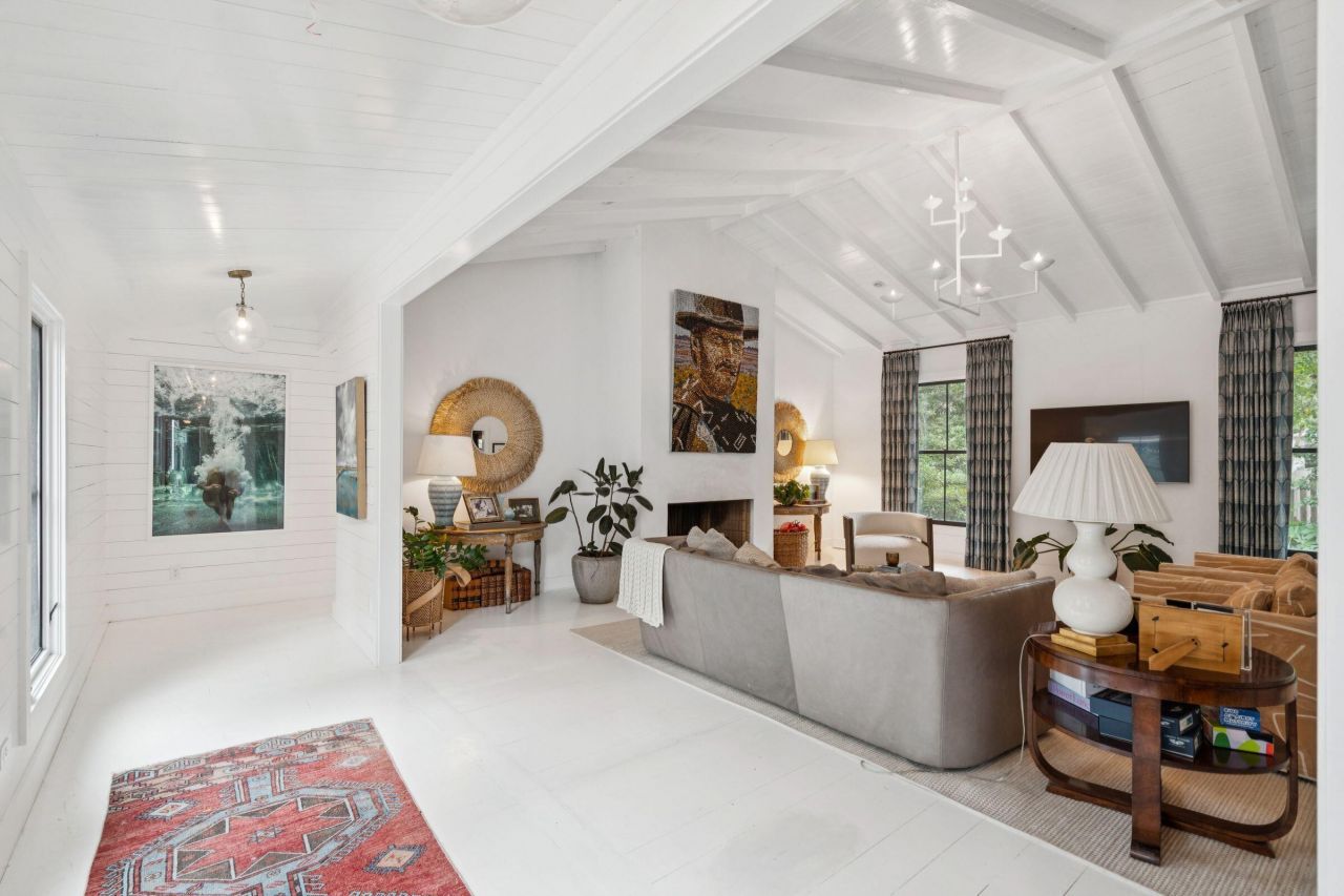 242 Middle Street Photo 41