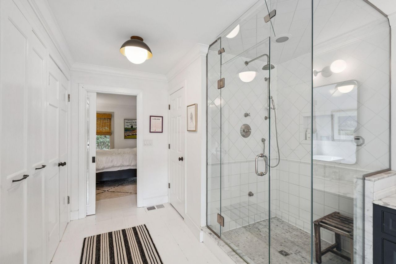 242 Middle Street Photo 55