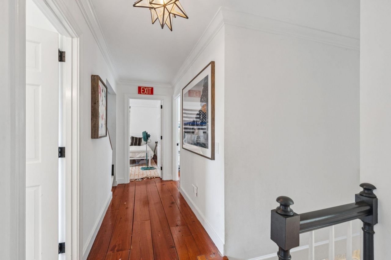 242 Middle Street Photo 58