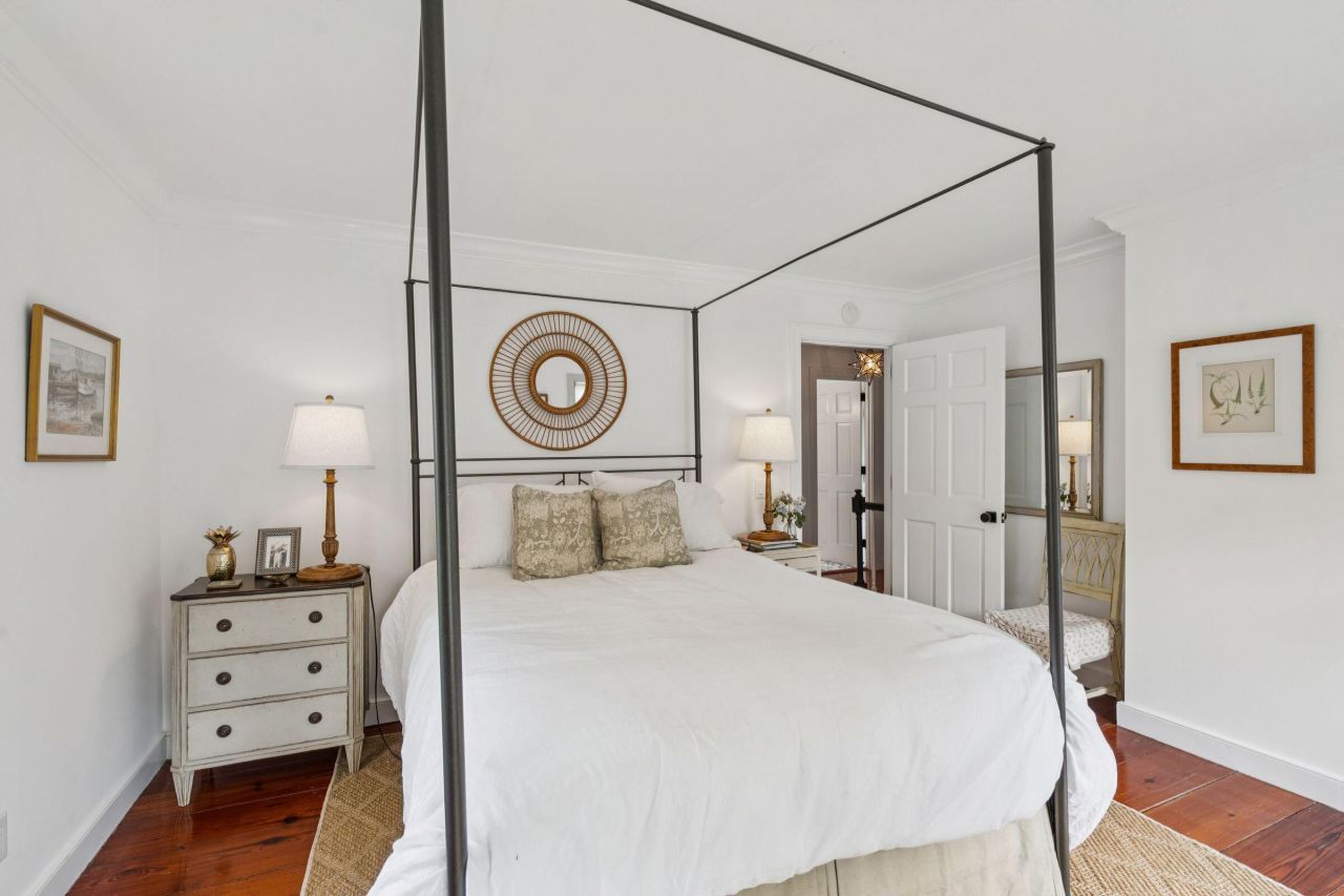 242 Middle Street Photo 60