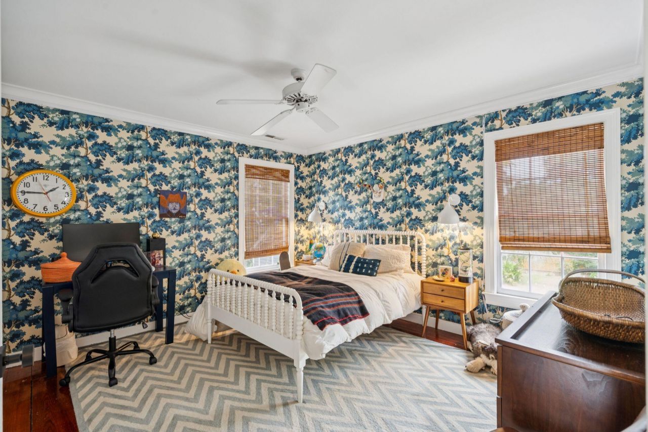 242 Middle Street Photo 61