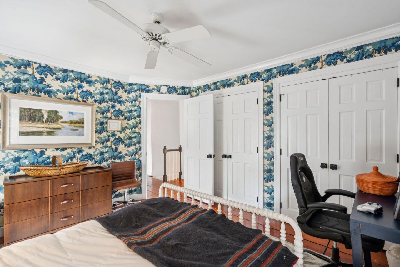 242 Middle Street Photo 62