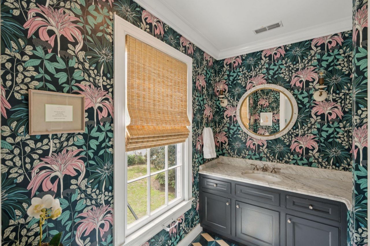 242 Middle Street Photo 69