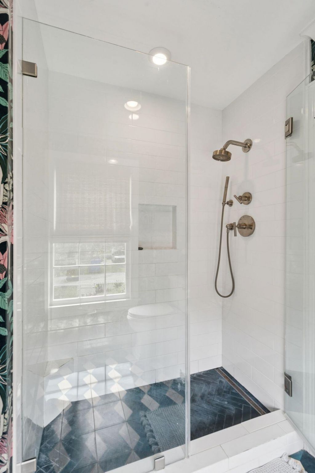 242 Middle Street Photo 70