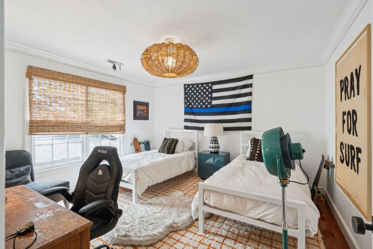 242 Middle Street Photo 71