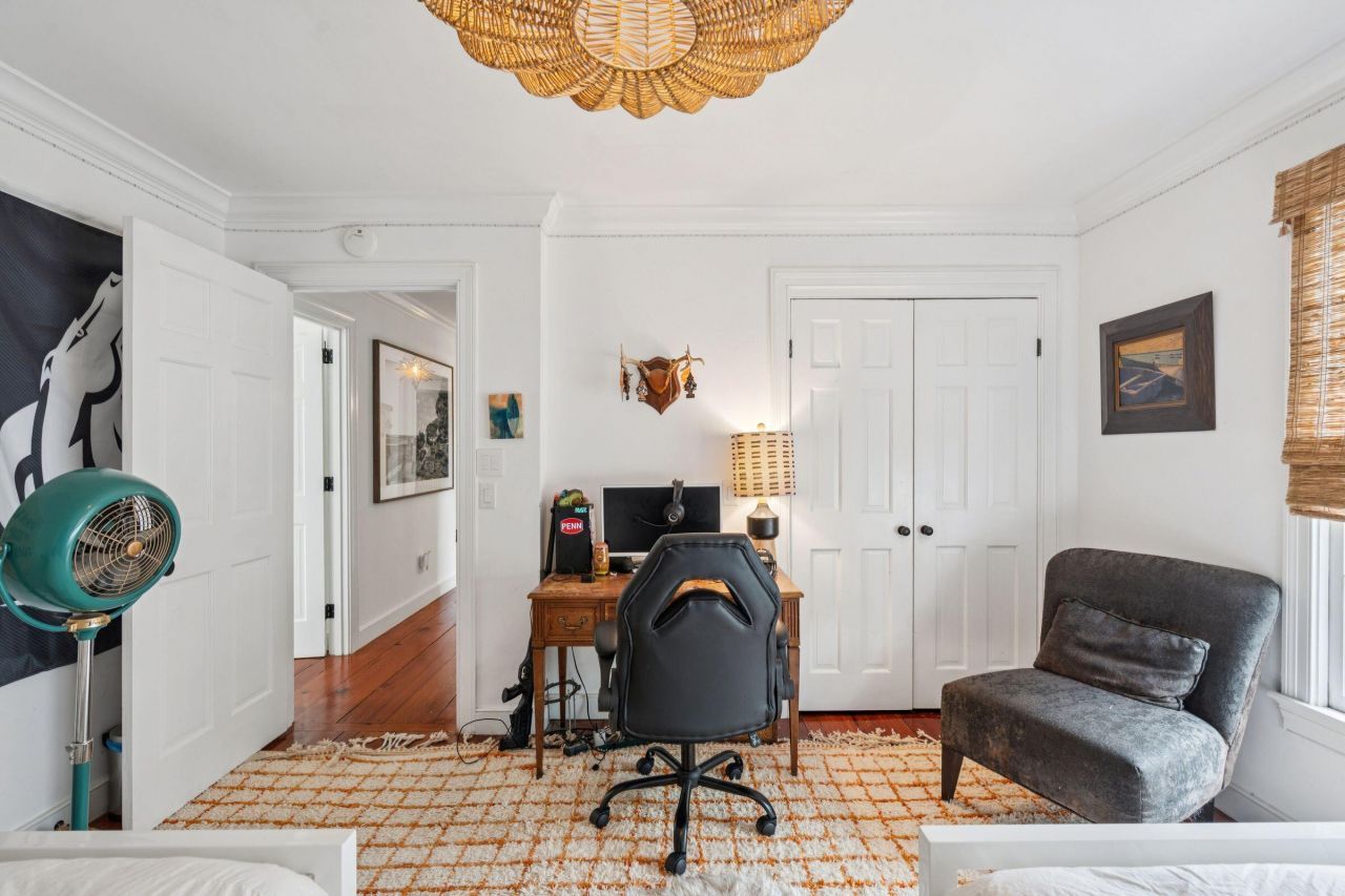 242 Middle Street Photo 72