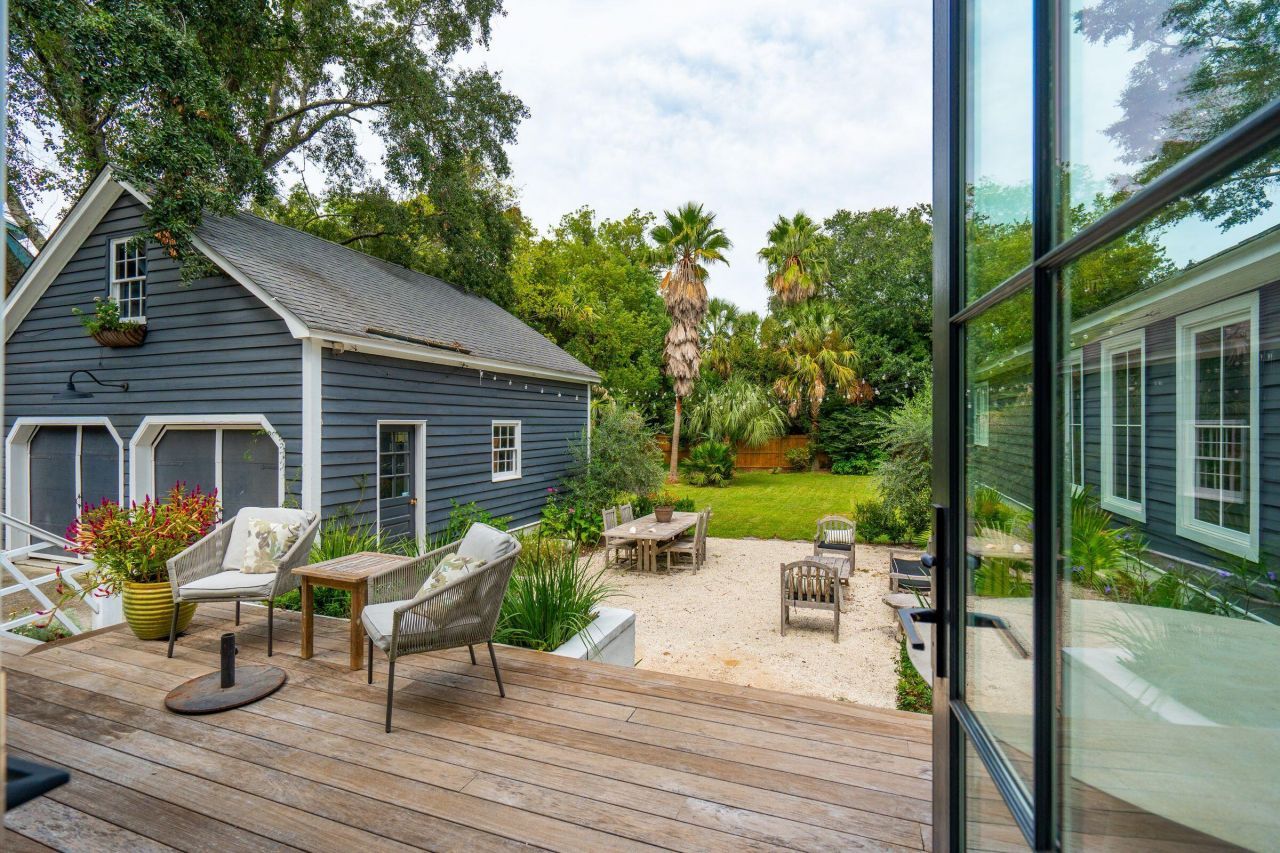 242 Middle Street Photo 82