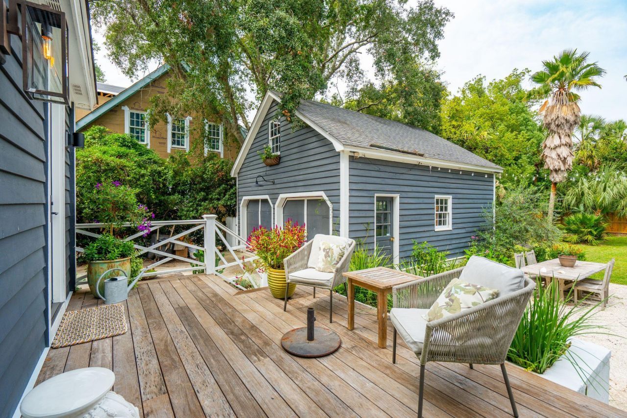 242 Middle Street Photo 87