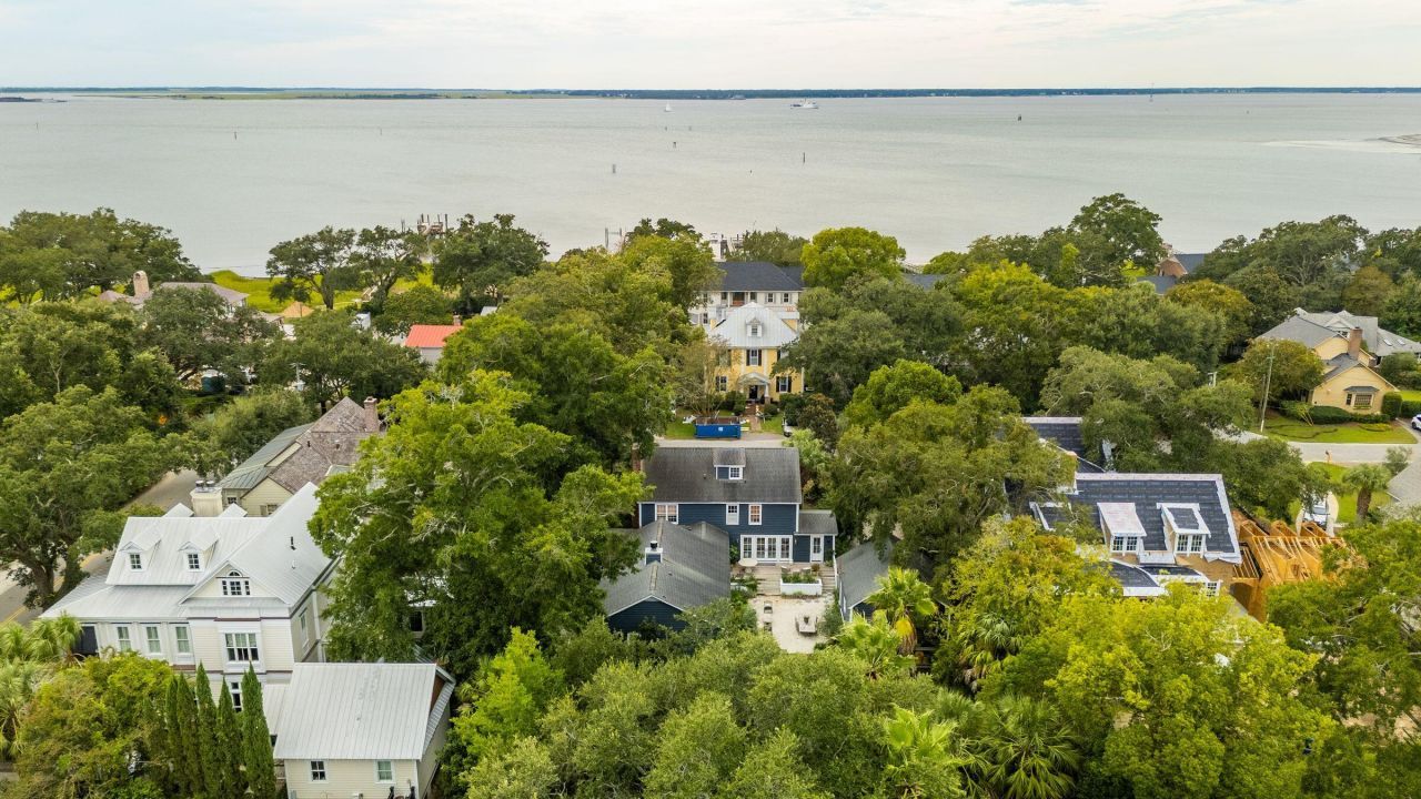 242 Middle Street Photo 96