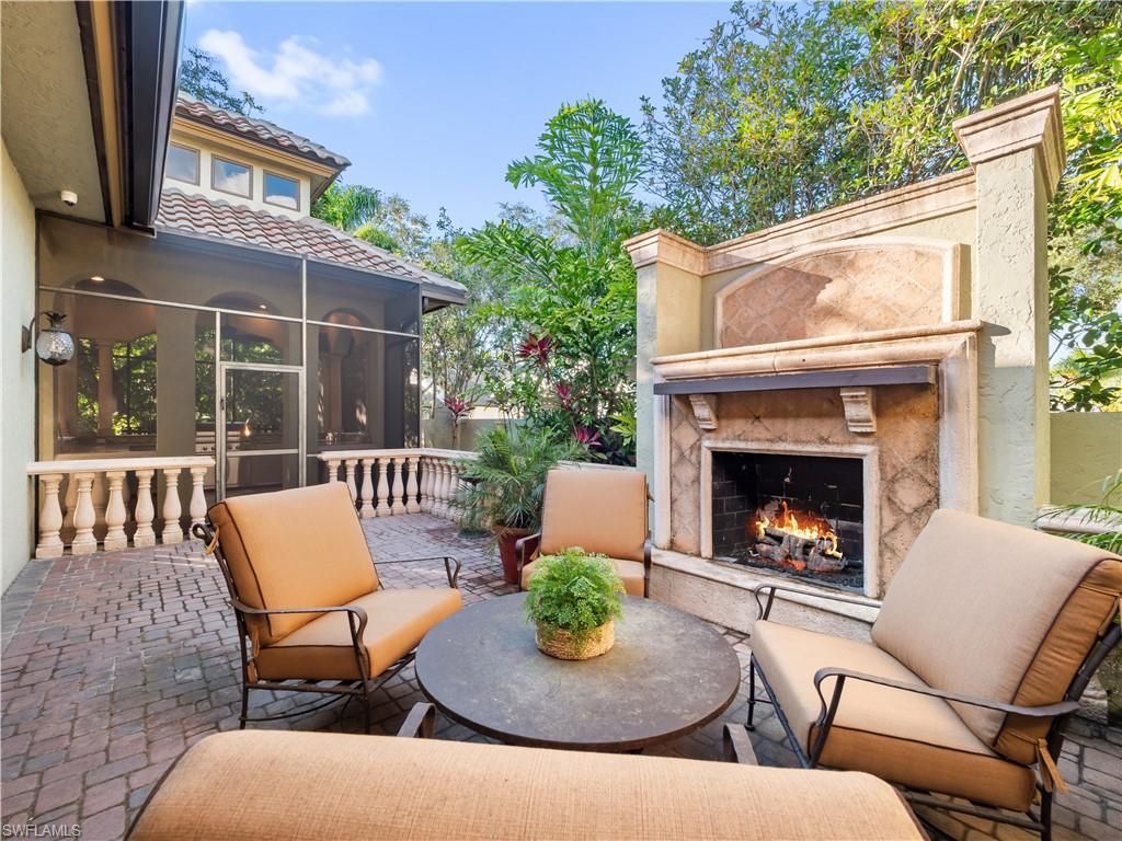 1265 Canterbury Dr, Fort Myers, FL 33901 Photo