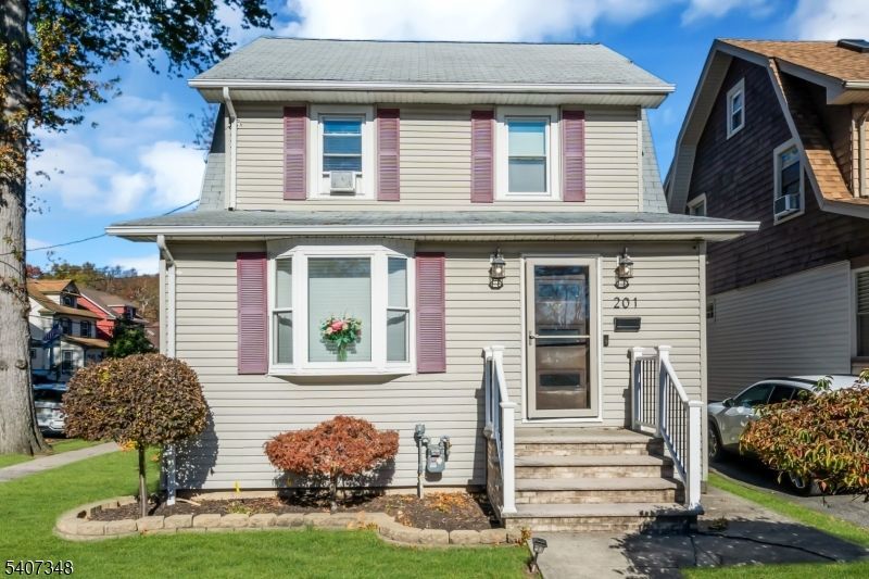 201 E Lincoln Ave, Roselle Park, NJ 07204 Main Photo