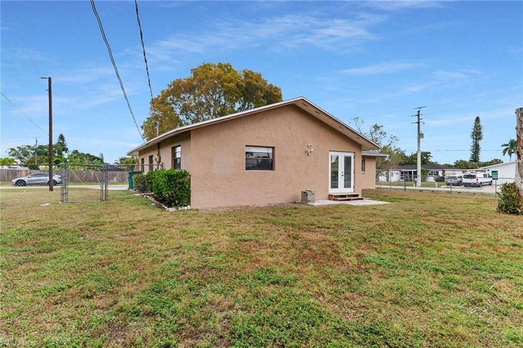 4502 22nd Pl Sw, Naples, FL 34116 Photo