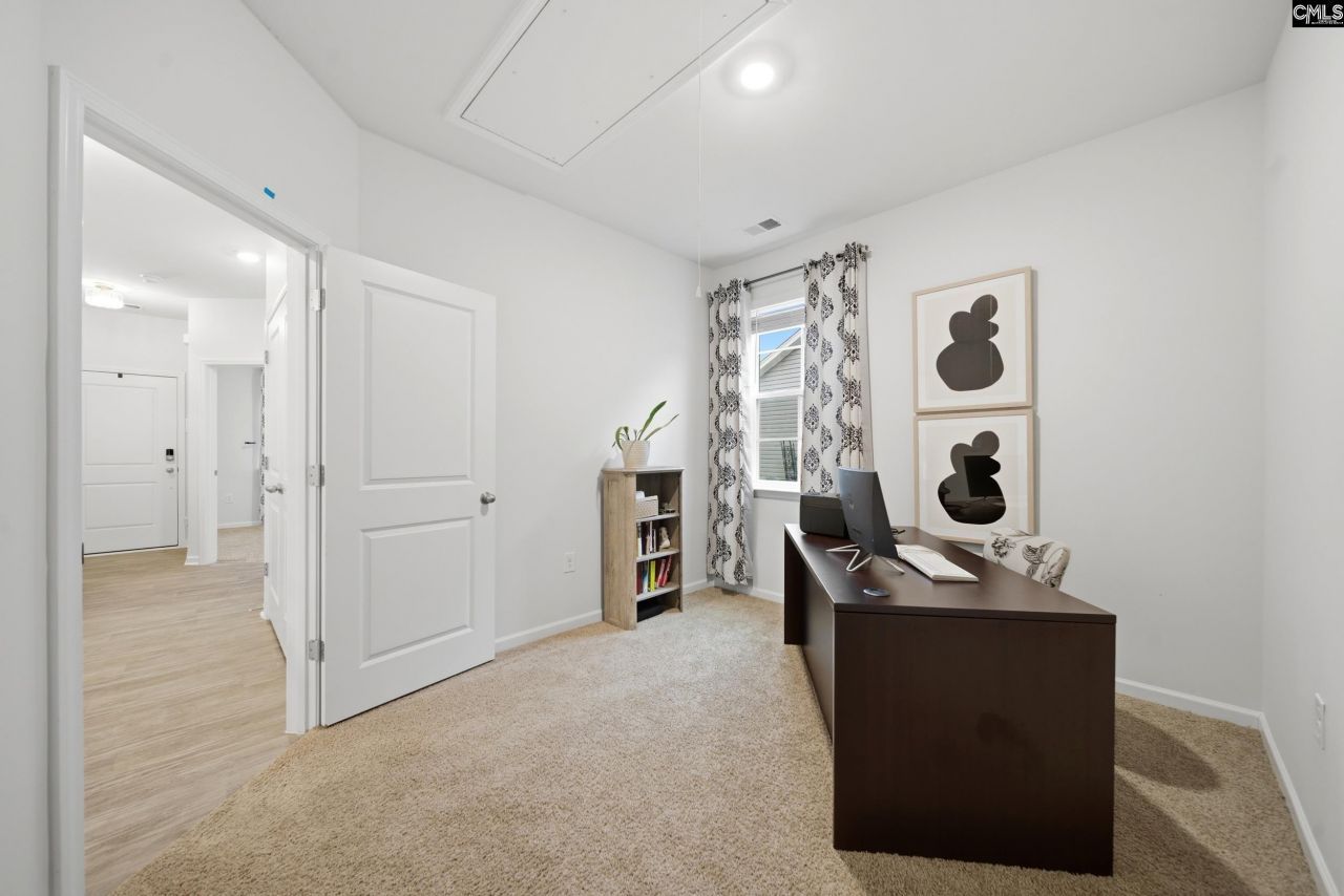 23 Edgebrook Photo 7