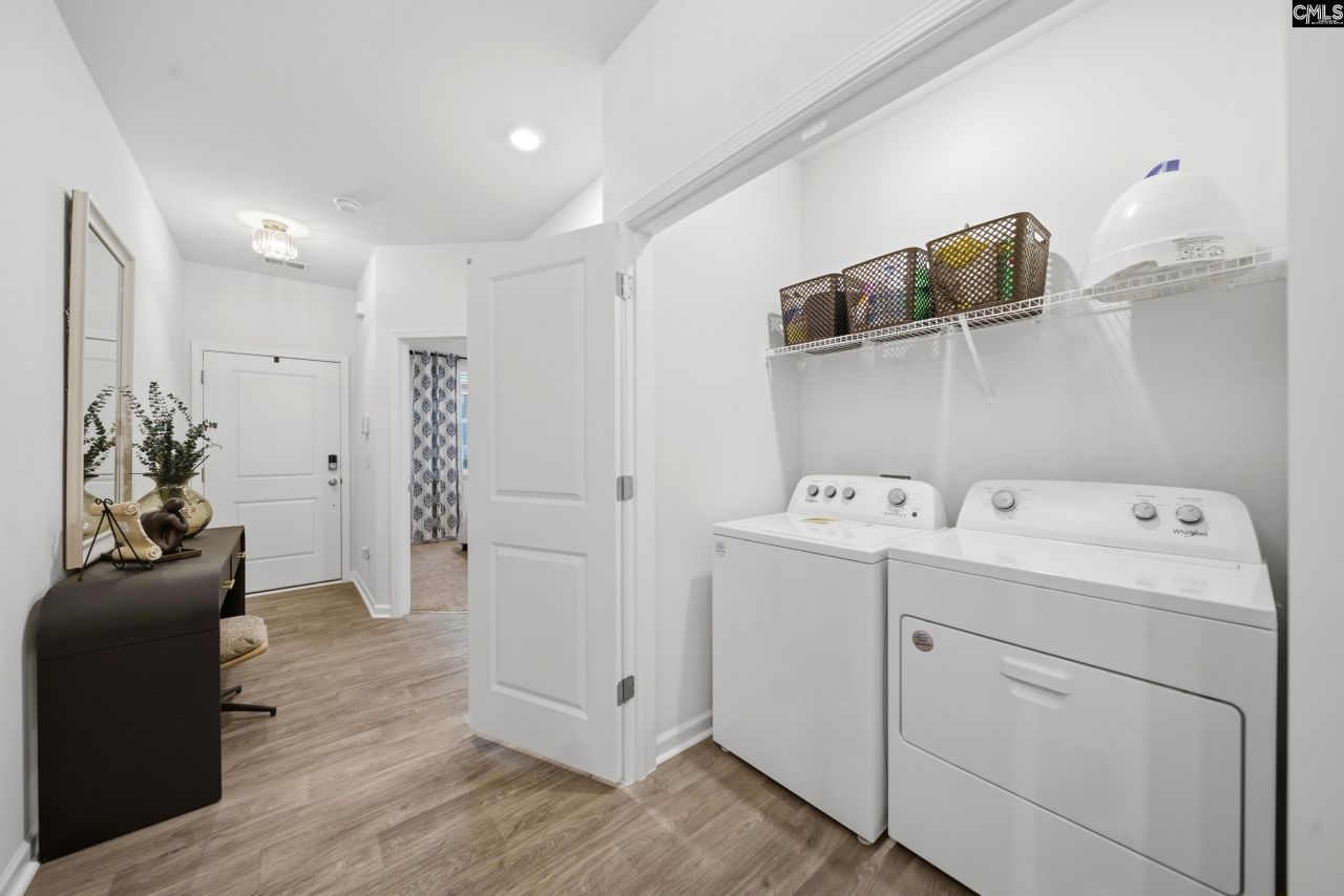 23 Edgebrook Photo 8