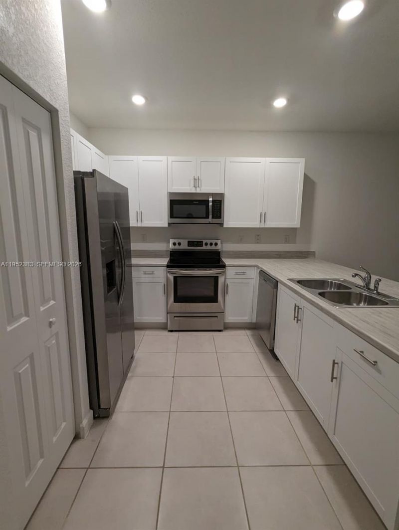 28661 SW 132nd Pl, Homestead, FL 33033 Photo