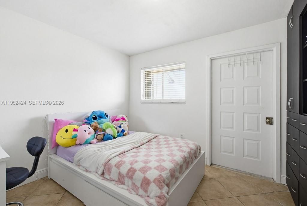 560 NW 82nd Pl, Unit 306, Miami, FL 33126 Photo