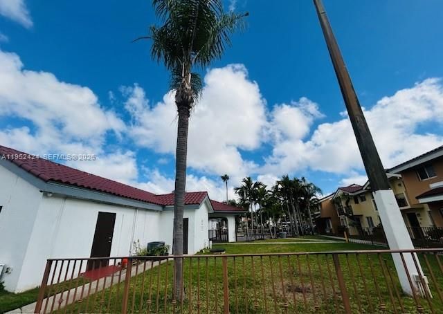 560 NW 82nd Pl, Unit 306, Miami, FL 33126 Photo