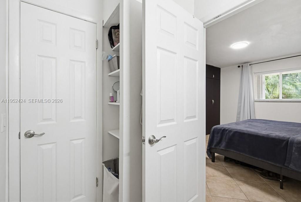 560 NW 82nd Pl, Unit 306, Miami, FL 33126 Photo
