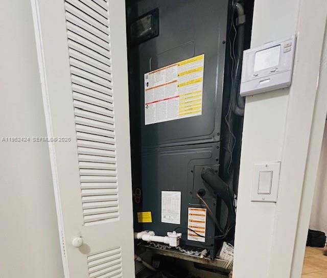 560 NW 82nd Pl, Unit 306, Miami, FL 33126 Photo