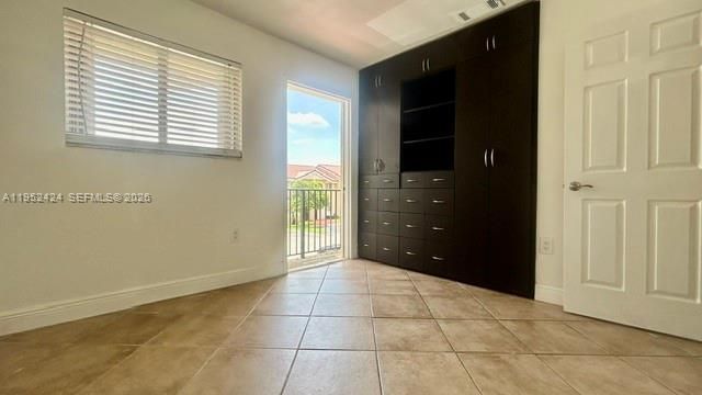 560 NW 82nd Pl, Unit 306, Miami, FL 33126 Photo