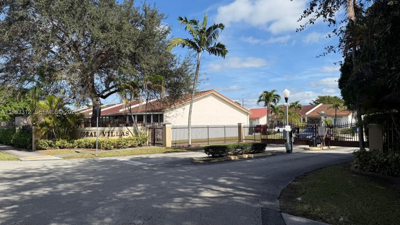 13839 SW 152nd Ter, Miami, FL 33177 Photo