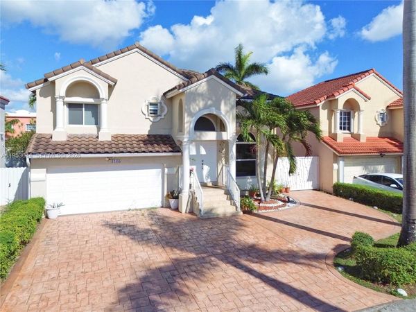 12415 NW 7th St, Miami, FL 33182