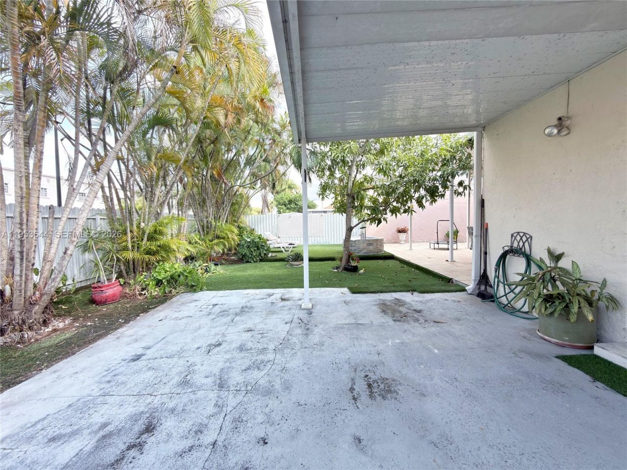 12415 NW 7th St, Miami, FL 33182 Photo