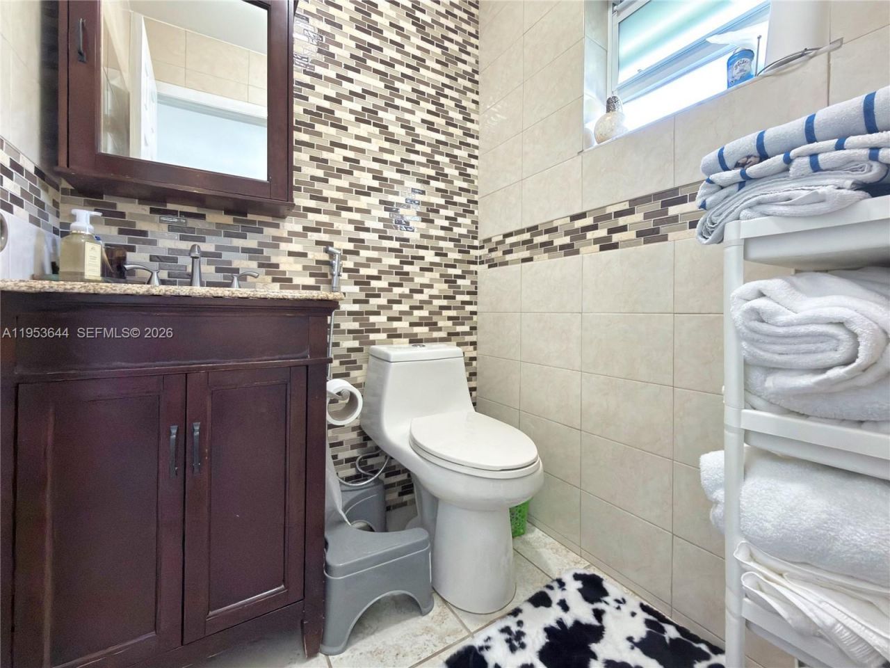 12415 NW 7th St, Miami, FL 33182 Photo