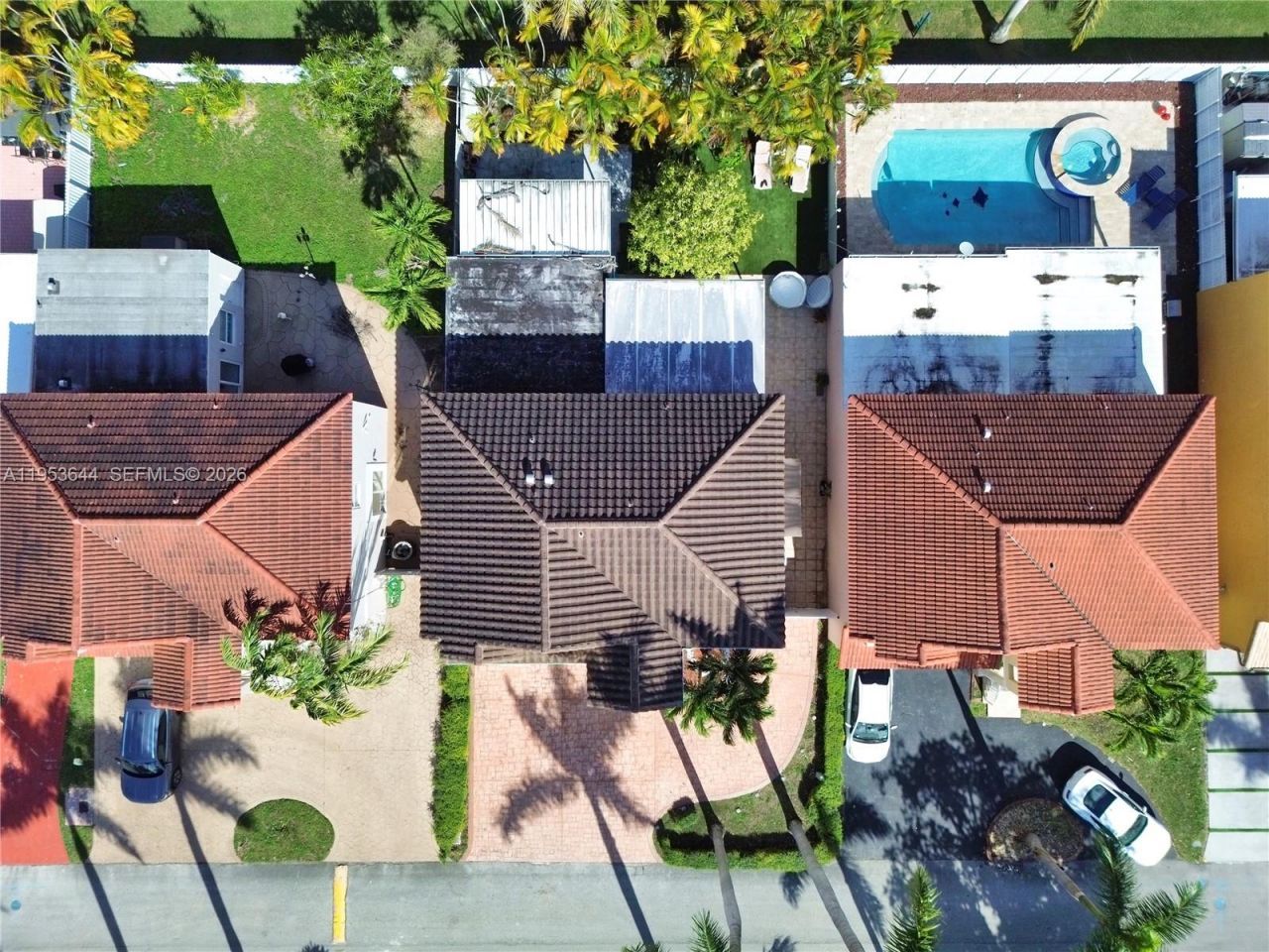 12415 NW 7th St, Miami, FL 33182 Photo