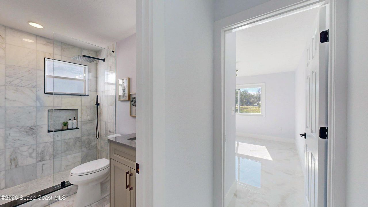 807 W Central Boulevard, Cape Canaveral, FL 32920 Photo