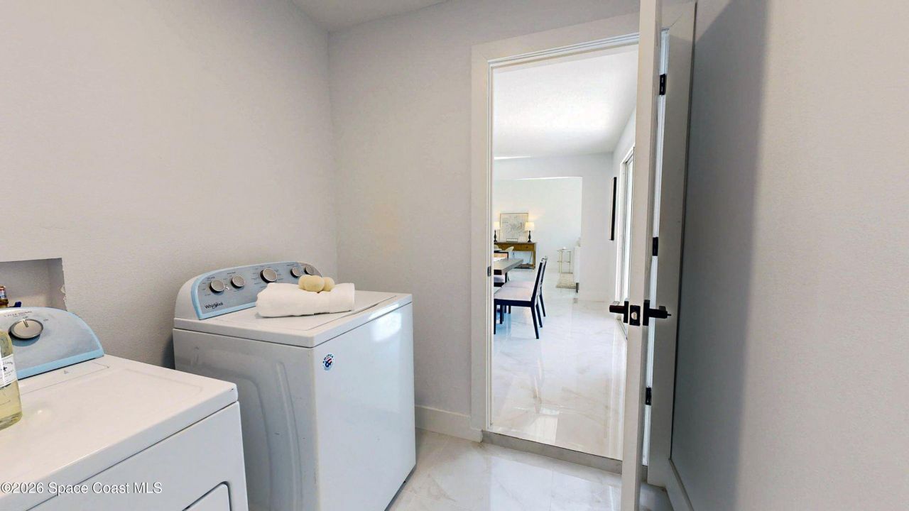 807 W Central Boulevard, Cape Canaveral, FL 32920 Photo