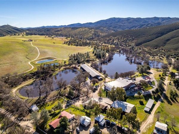 535 Calf Canyon Highway, Creston, CA 93432