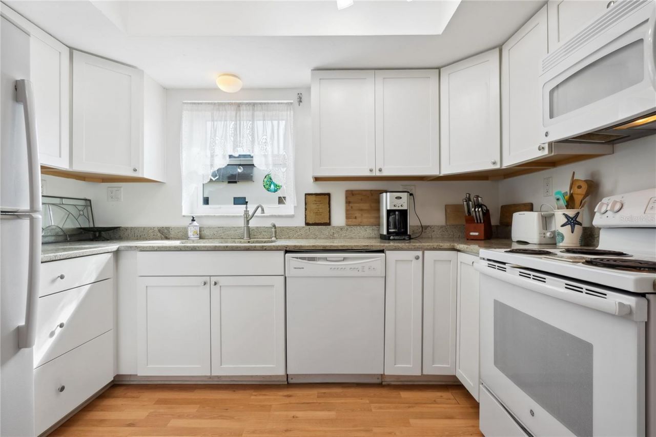 4311 Gulf Of Mexico Drive, Unit 501, Longboat Key, FL 34228 Photo