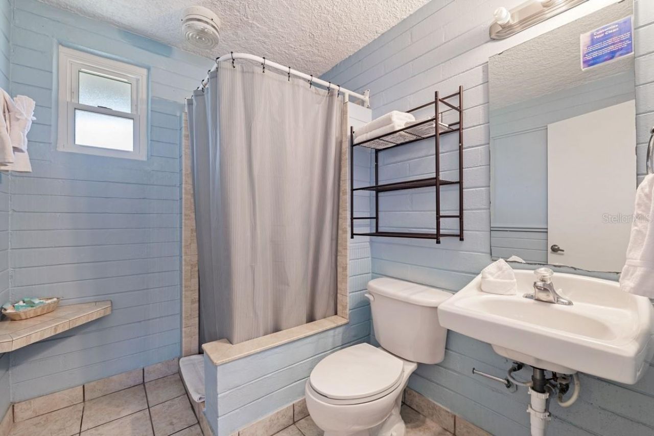 6264 Alligator Lake Shore E, Saint Cloud, FL 34771 Photo