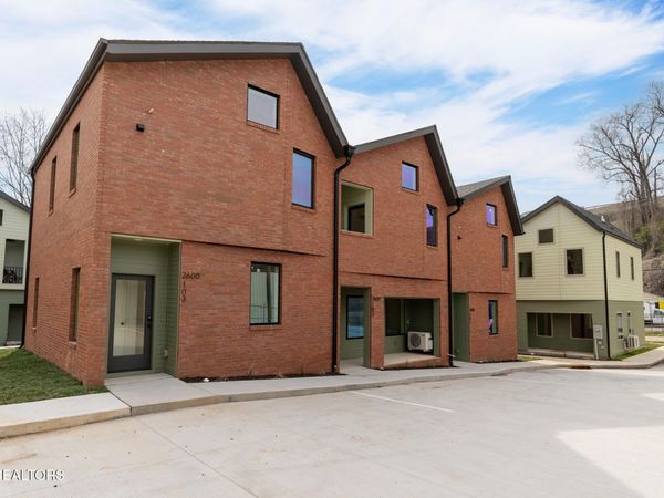 2600 Sevier Ave, Knoxville, TN 37920