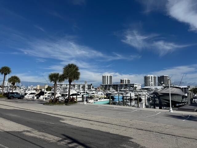 907 Marina Drive, Unit 306, North Palm Beach, FL 33408 Photo