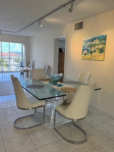 907 Marina Drive, Unit 306, North Palm Beach, FL 33408 Photo