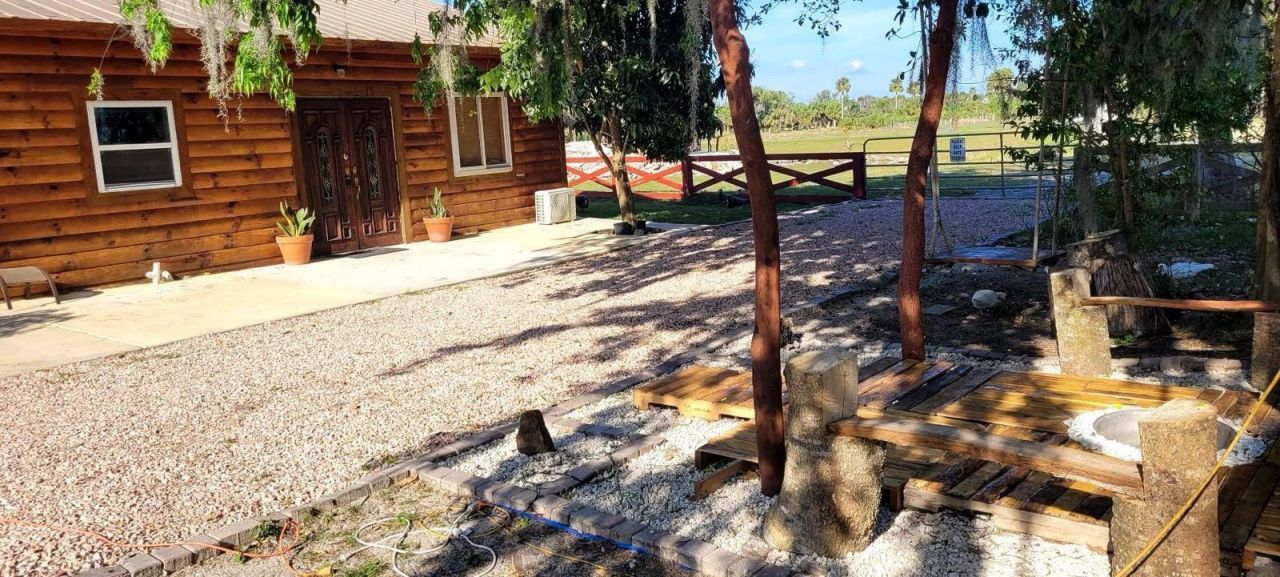 12963 Us Hwy 441 Se, Okeechobee, FL 34974 Photo